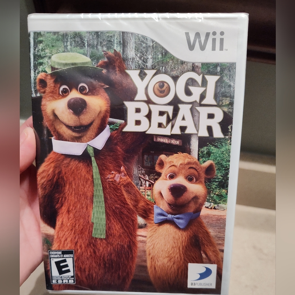 NWT Yogi Bear Wii Game